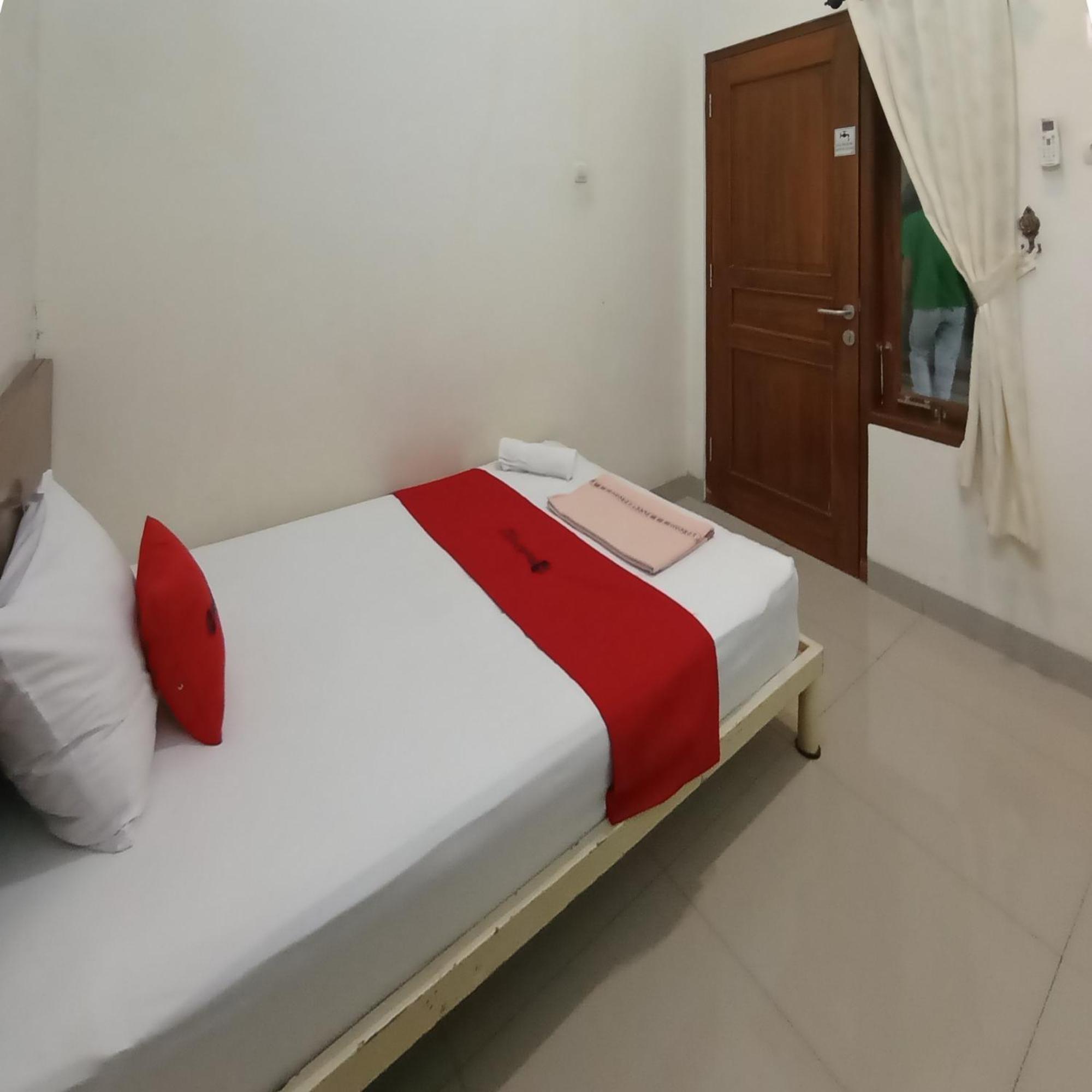 Reddoorz At Syariah House Purwokerto Hotel Luaran gambar