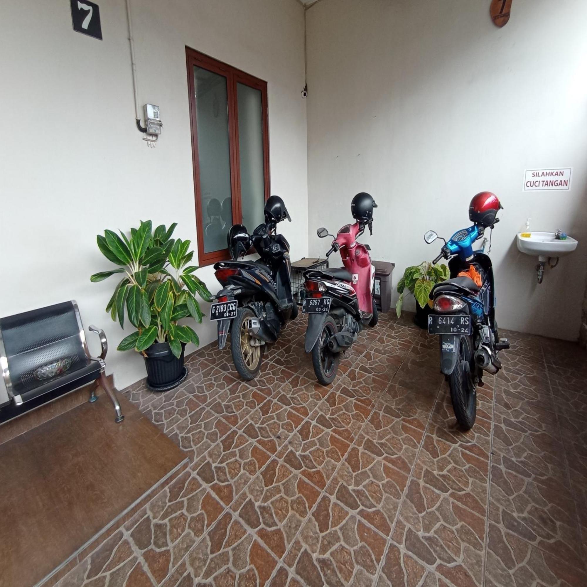 Reddoorz At Syariah House Purwokerto Hotel Luaran gambar